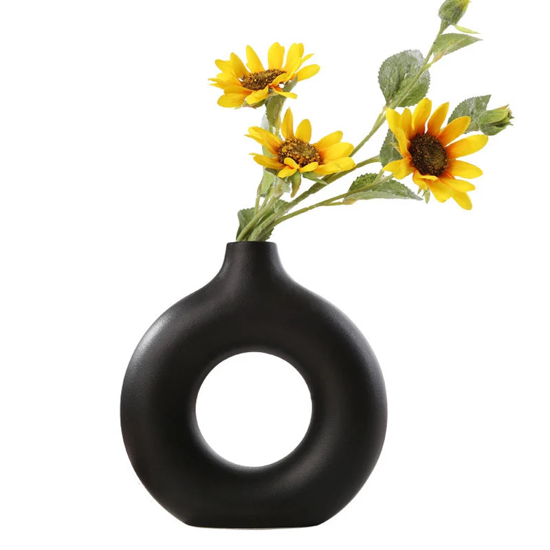 Violet Nordic Ceramic Vase Circular Donut Design Black