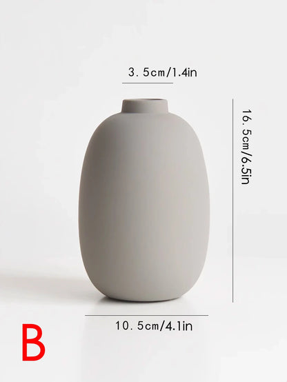 Miranda - Nordic Style Ceramic Vase by Jooier Beige